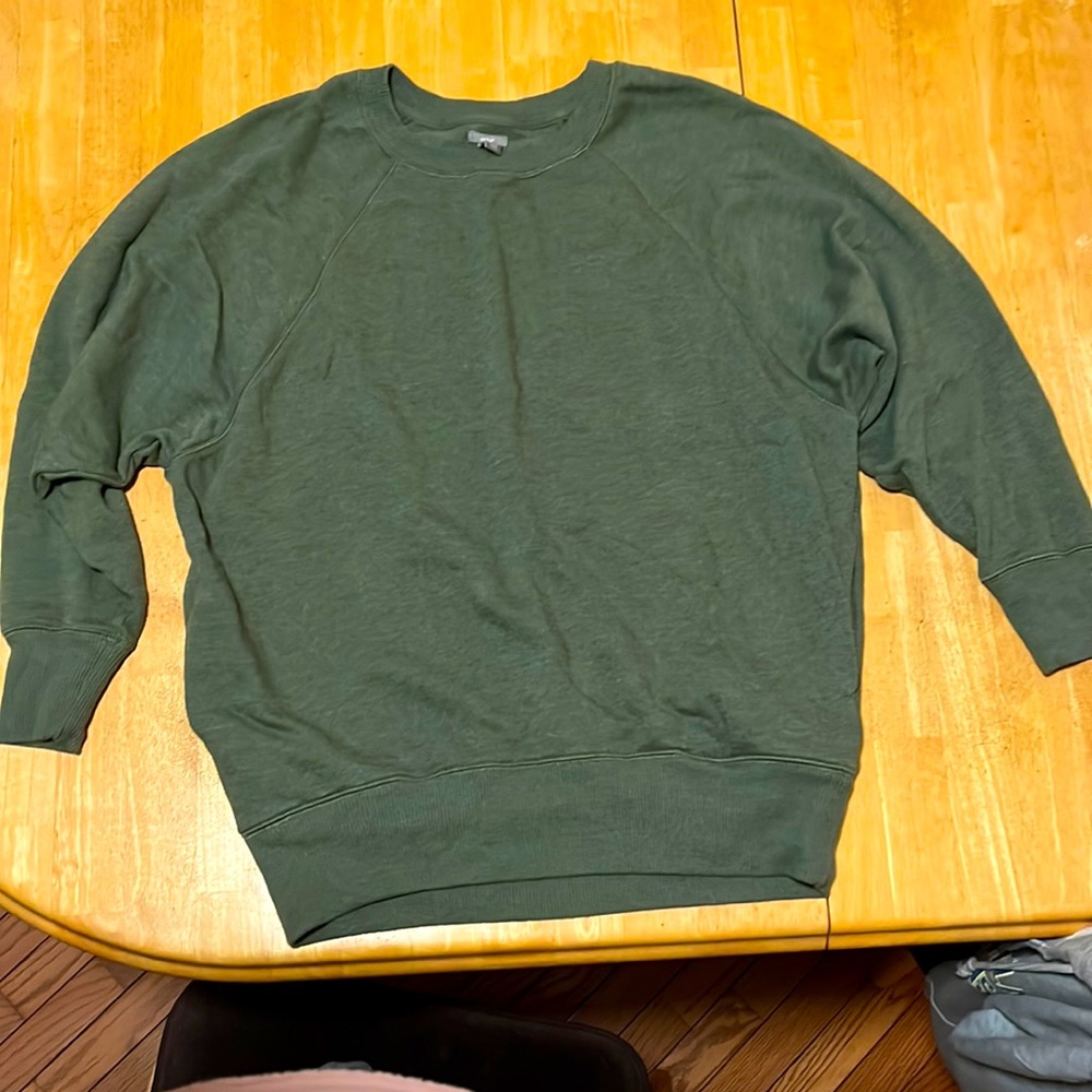 Aerie Green sweatshirt